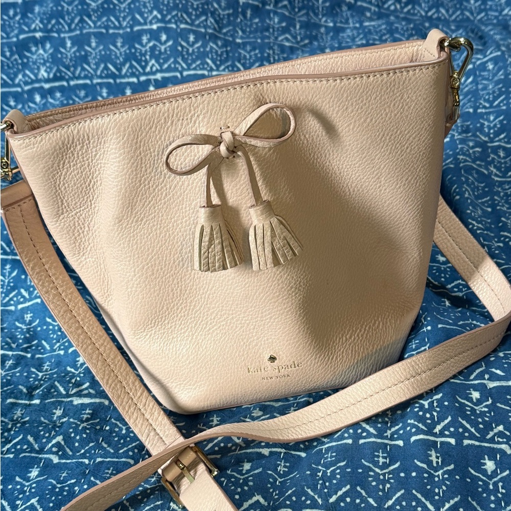 Kate Spade Beige Hayes Street Vanessa Crossbody Bag